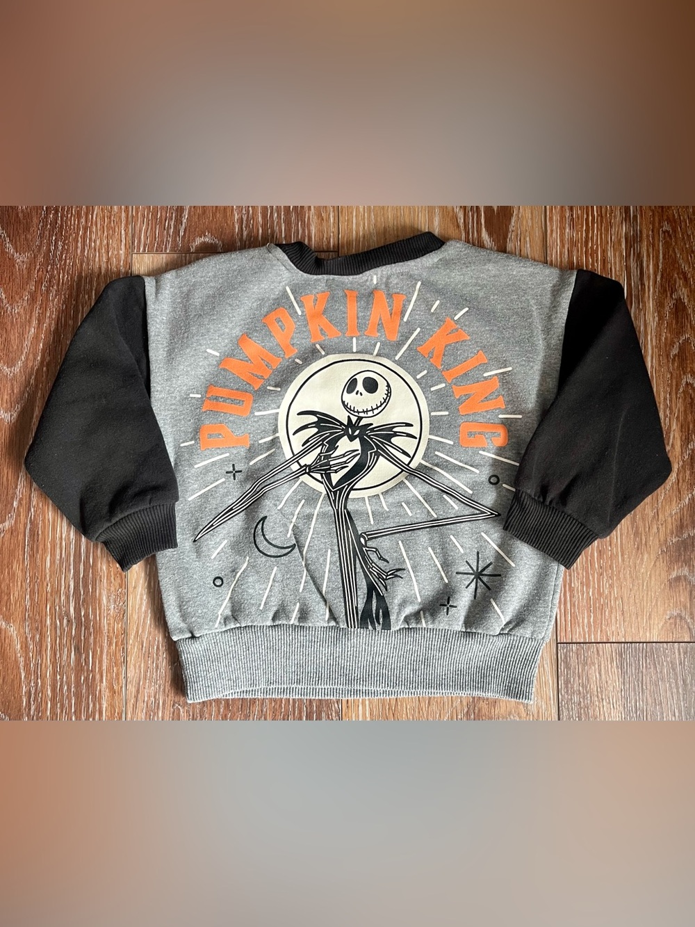 Disney’s Jack Skellington Glow in the Dark Fleece Sweat Suit Size 3T - Picture 10 of 10